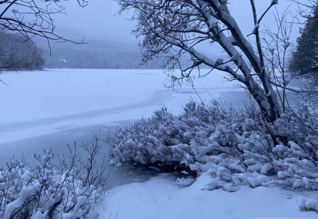 فيلا Le Refuge Au Mont Comi Saint-Gabriel المظهر الخارجي الصورة